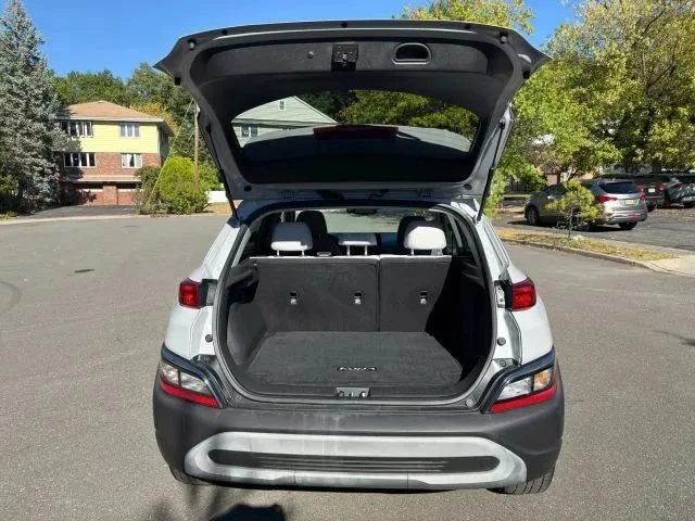 2022 Hyundai Kona - Image 6 of 12