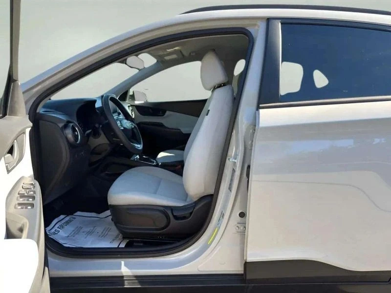 2022 Hyundai Kona - Image 10 of 12