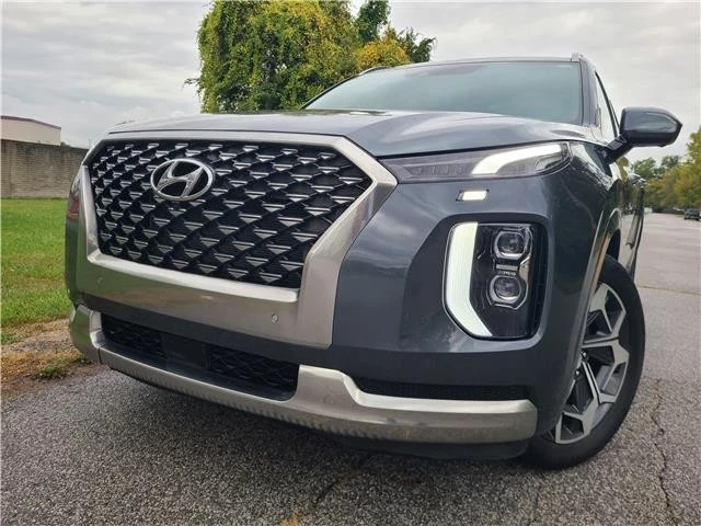 2022 Hyundai Palisade - Image 2 of 12