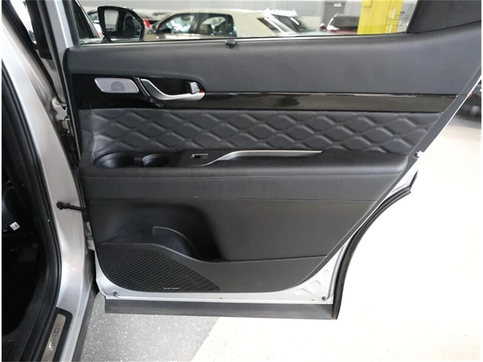 2022 Hyundai Palisade - Image 18 of 31