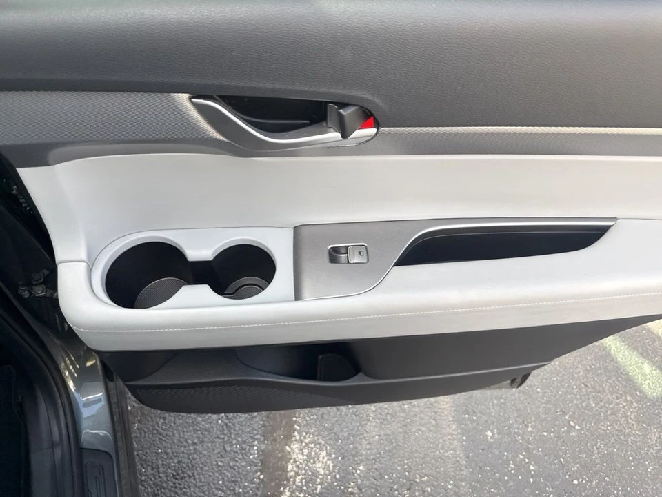 2022 Hyundai Palisade - Image 11 of 17