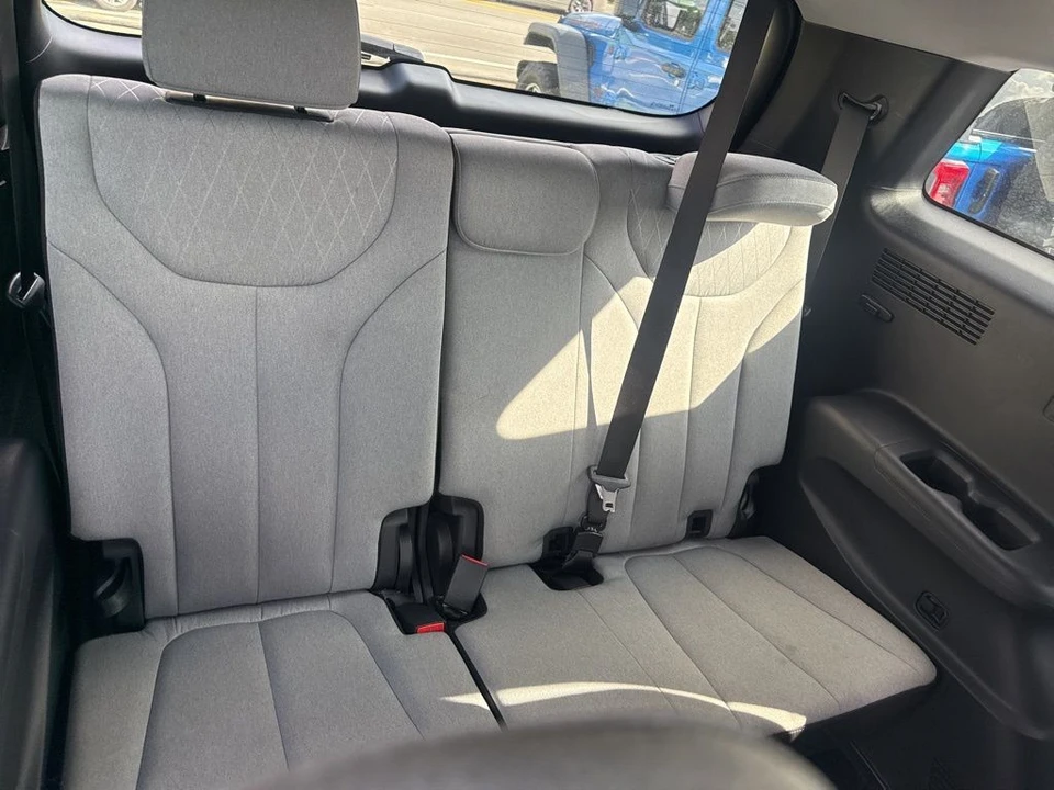 2022 Hyundai Palisade - Image 9 of 17