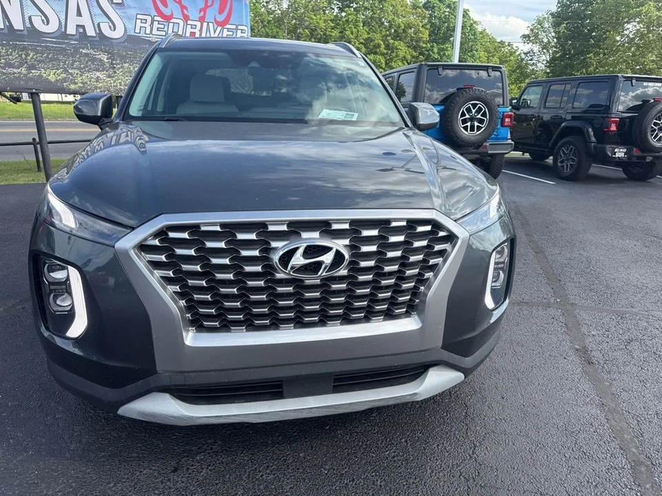 2022 Hyundai Palisade - Image 2 of 17