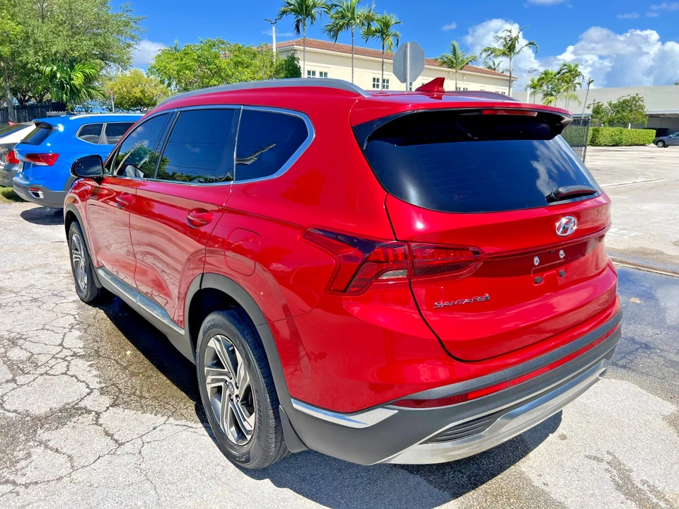 2022 Hyundai Santa Fe - Image 6 of 21