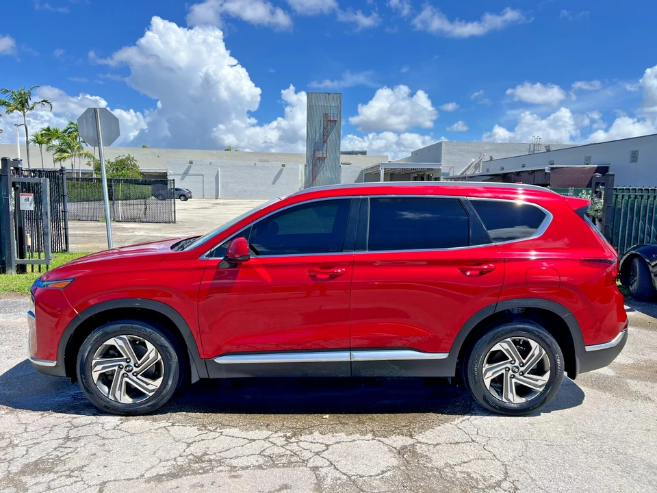 2022 Hyundai Santa Fe - Image 5 of 21
