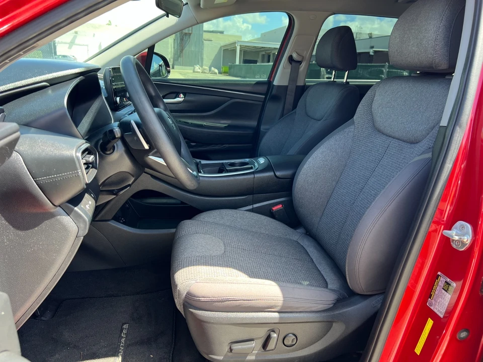 2022 Hyundai Santa Fe - Image 11 of 21