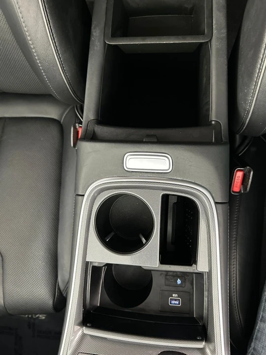 2022 Hyundai Santa Fe - Image 11 of 12