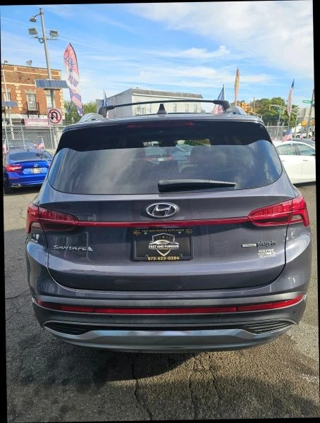 2022 Hyundai Santa Fe - Image 6 of 12