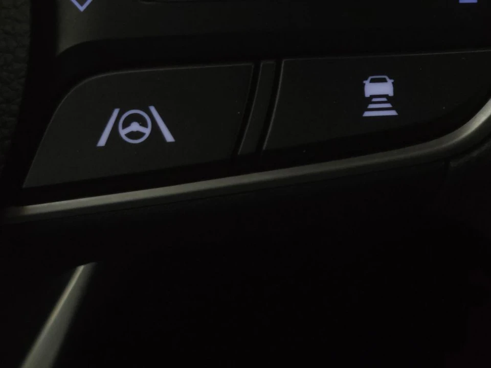 2022 Hyundai Santa Fe - Image 7 of 12