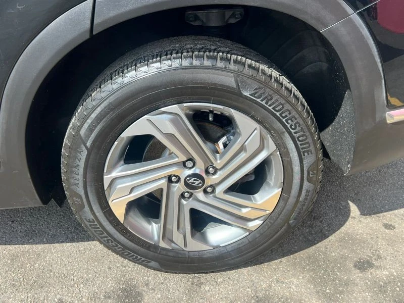 2022 Hyundai Santa Fe - Image 11 of 12