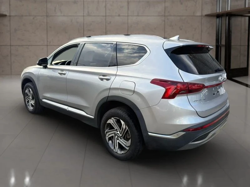 2022 Hyundai Santa Fe - Image 8 of 12