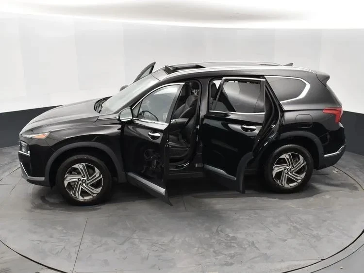 2022 Hyundai Santa Fe - Image 7 of 12