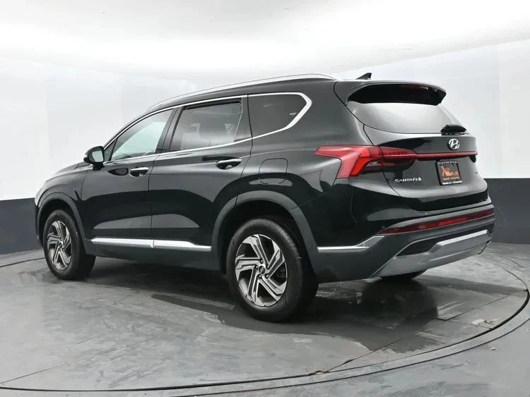 2022 Hyundai Santa Fe - Image 9 of 12