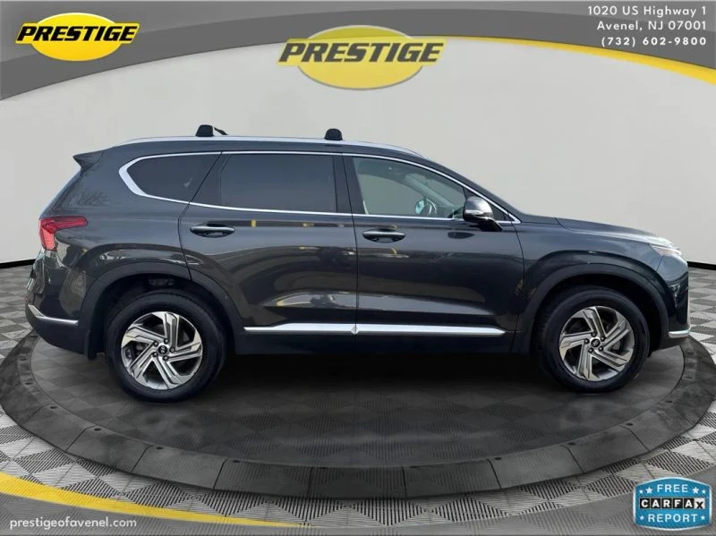 2022 Hyundai Santa Fe - Image 4 of 12