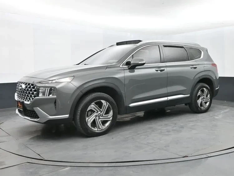 2022 Hyundai Santa Fe - Image 5 of 12