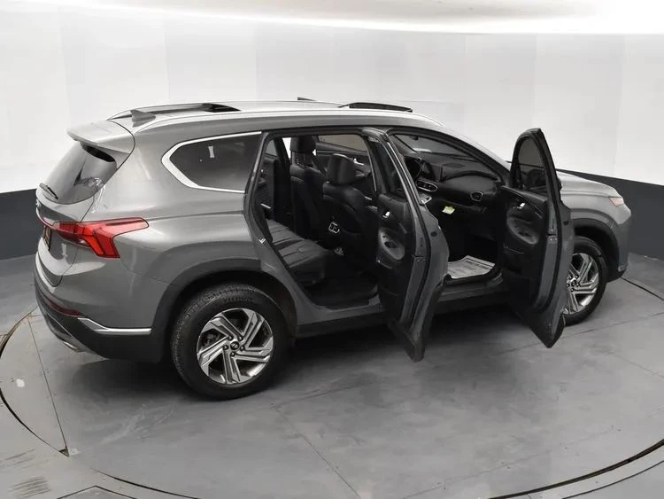 2022 Hyundai Santa Fe - Image 6 of 12