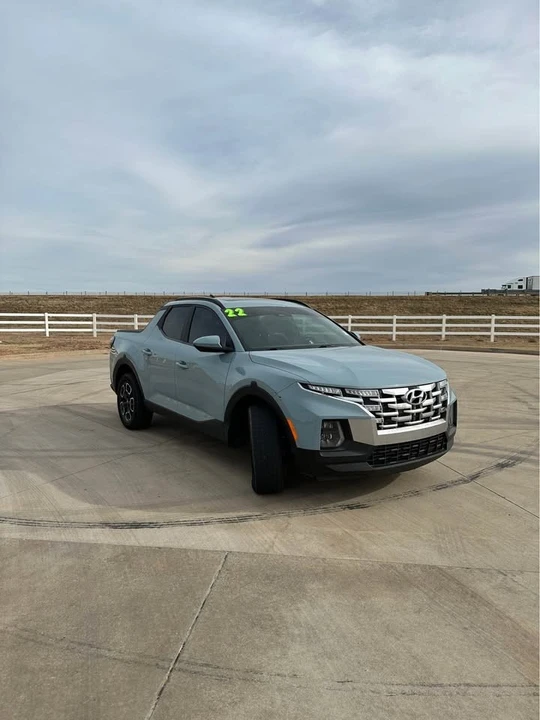 2022 Hyundai Santa Fe - Image 5 of 12