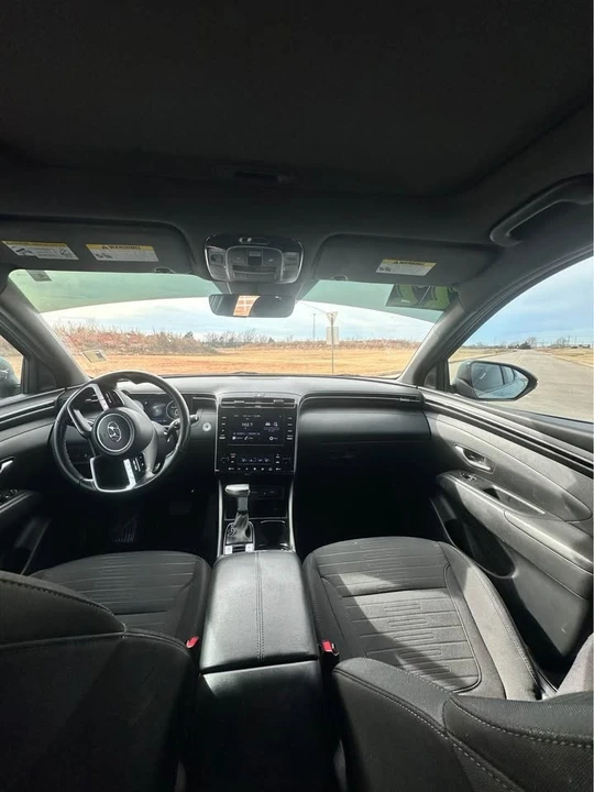 2022 Hyundai Santa Fe - Image 9 of 12