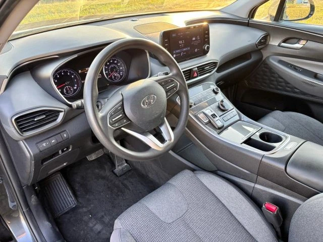2022 Hyundai Santa Fe - Image 8 of 21