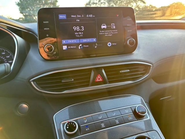 2022 Hyundai Santa Fe - Image 15 of 21