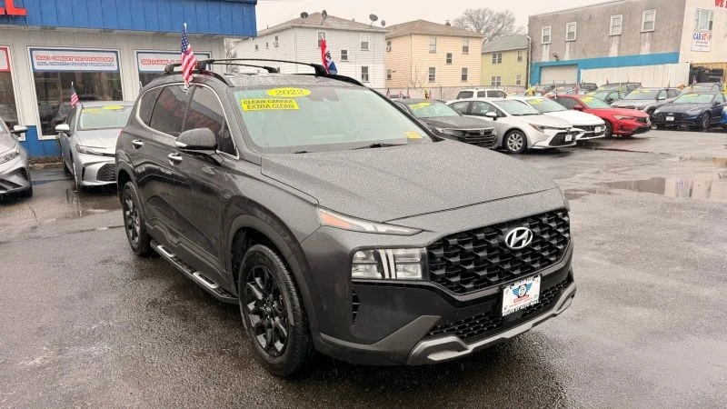 2022 Hyundai Santa Fe - Image 2 of 12