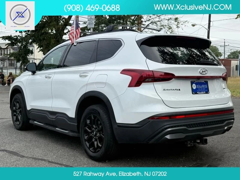 2022 Hyundai Santa Fe - Image 2 of 12