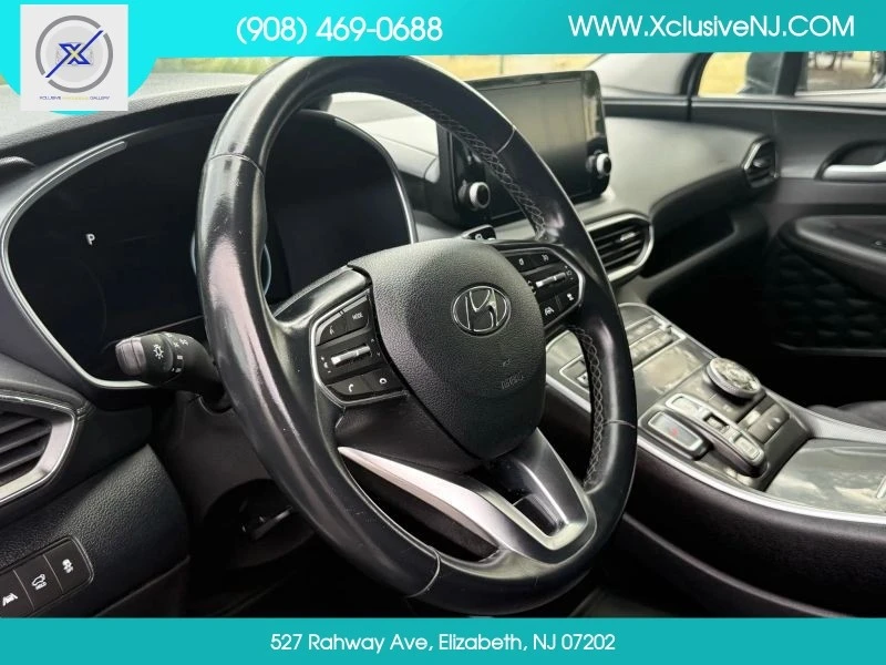 2022 Hyundai Santa Fe - Image 9 of 12