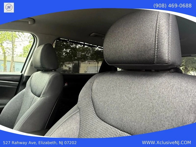 2022 Hyundai Santa Fe - Image 10 of 12