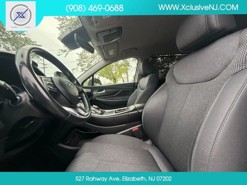 2022 Hyundai Santa Fe - Image 8 of 12
