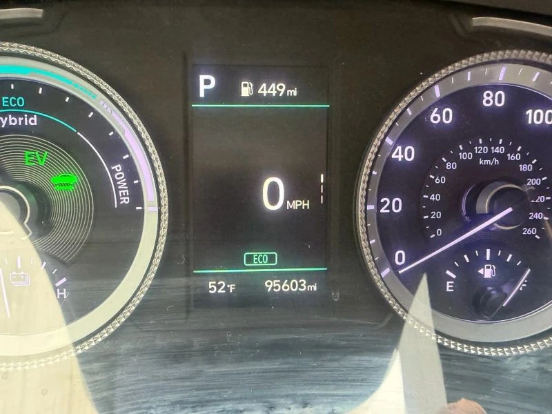 2022 Hyundai Sonata - Image 11 of 12