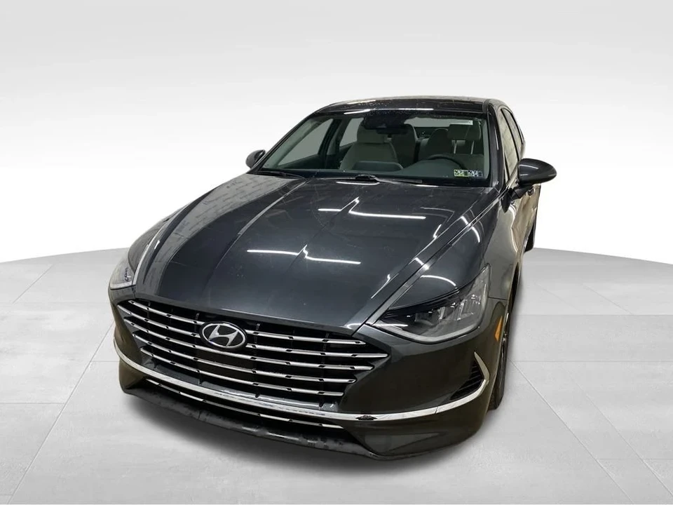 2022 Hyundai Sonata - Image 2 of 12