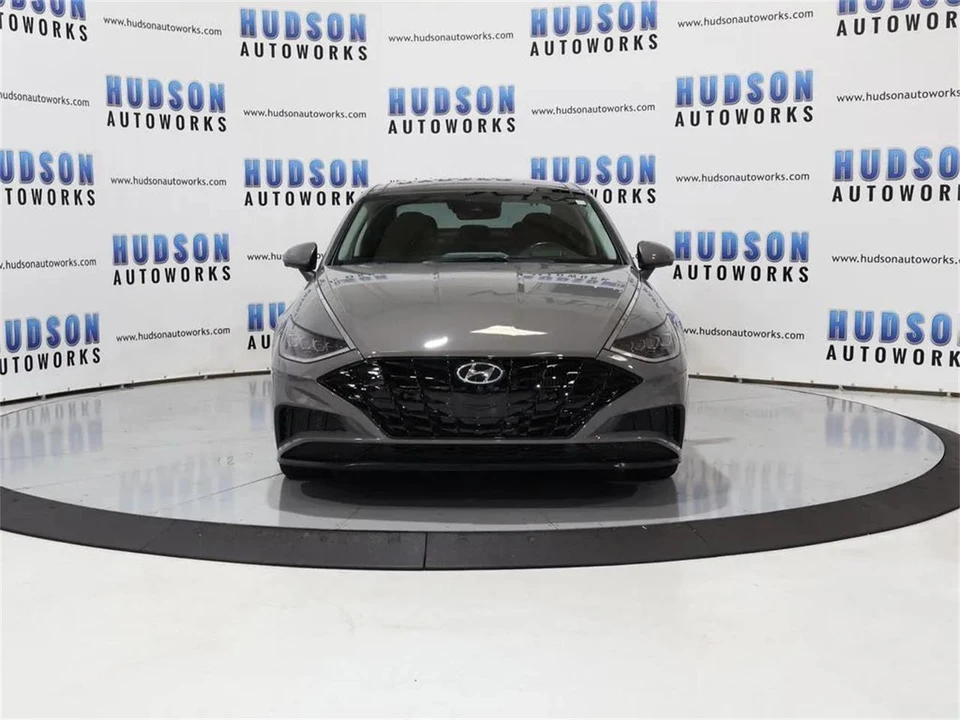2022 Hyundai Sonata - Image 9 of 31