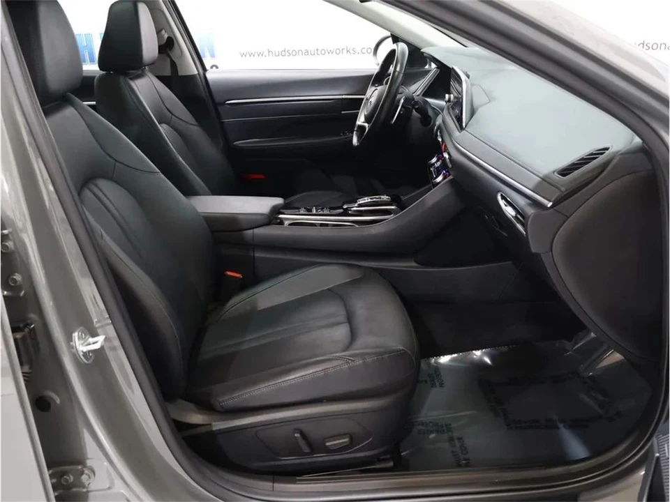 2022 Hyundai Sonata - Image 29 of 31