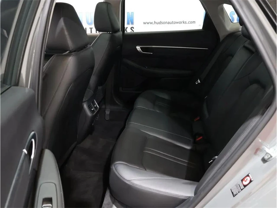 2022 Hyundai Sonata - Image 26 of 31