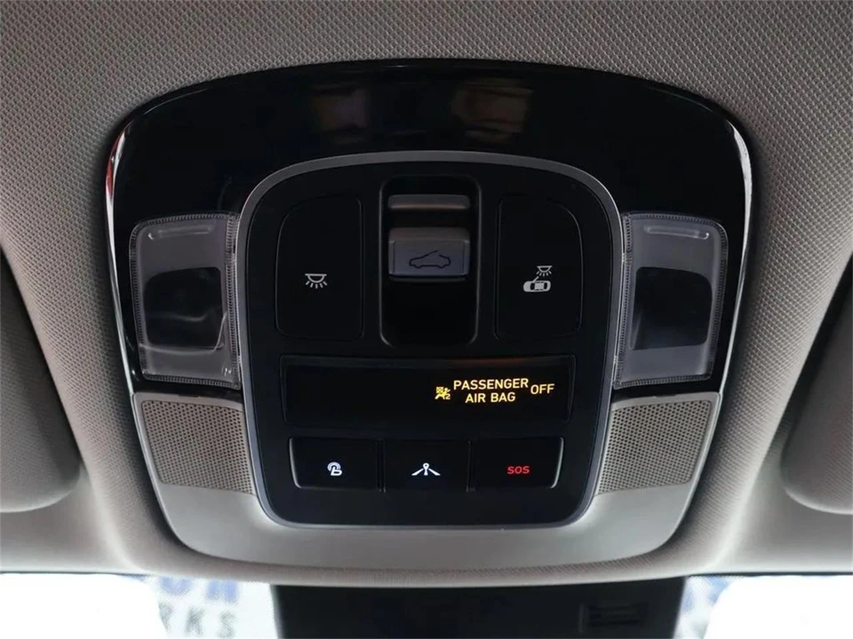2022 Hyundai Sonata - Image 24 of 31