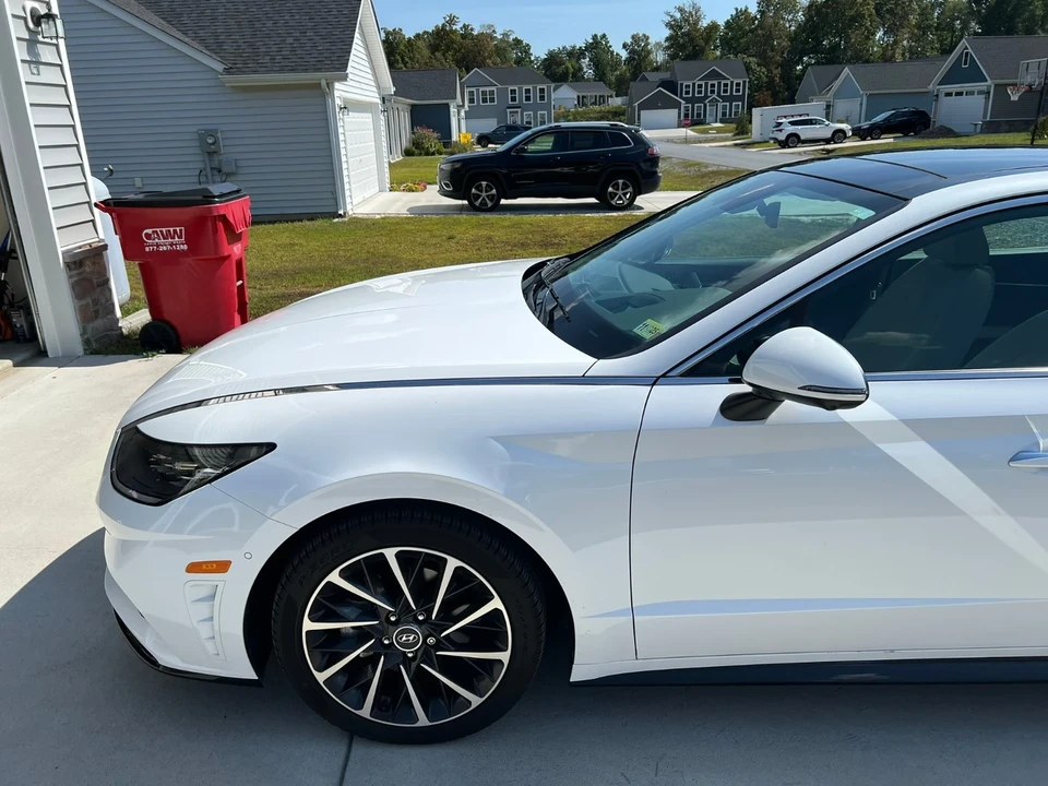 2022 Hyundai Sonata - Image 2 of 21