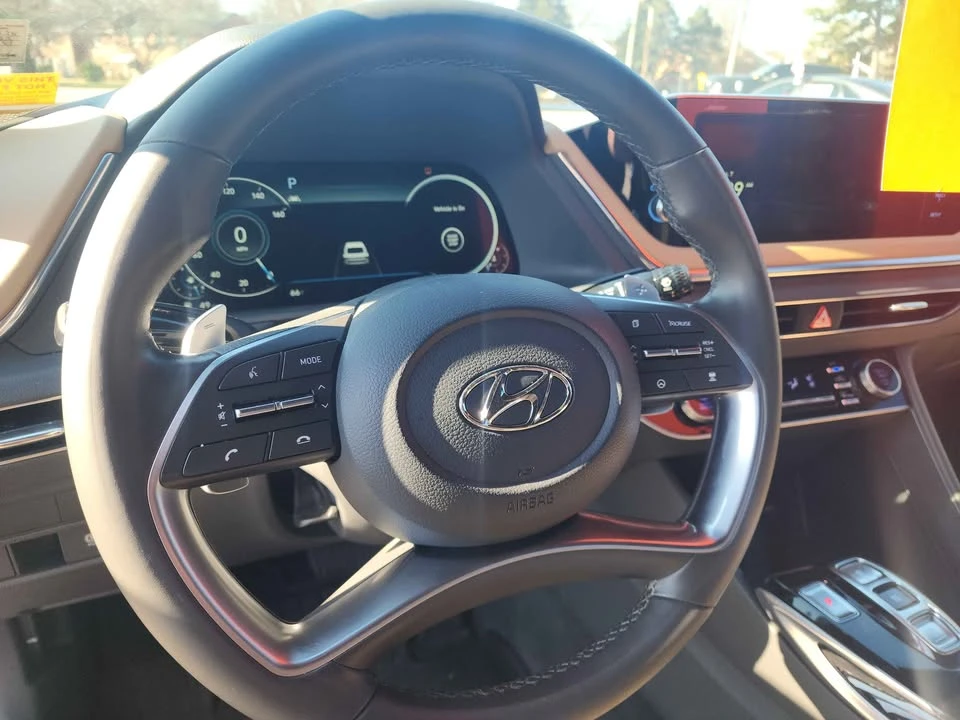 2022 Hyundai Sonata - Image 10 of 14