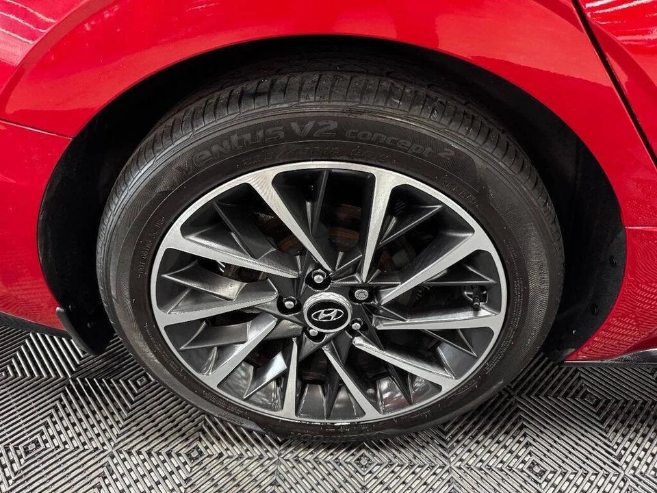 2022 Hyundai Sonata - Image 19 of 21