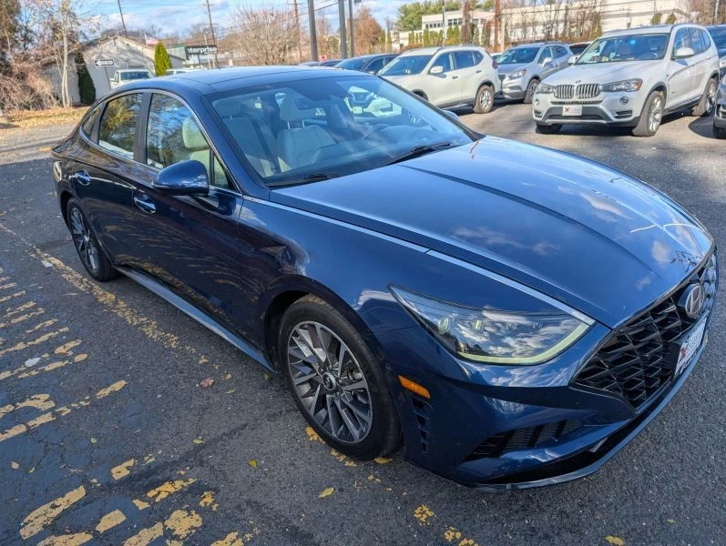 2022 Hyundai Sonata - Image 4 of 12