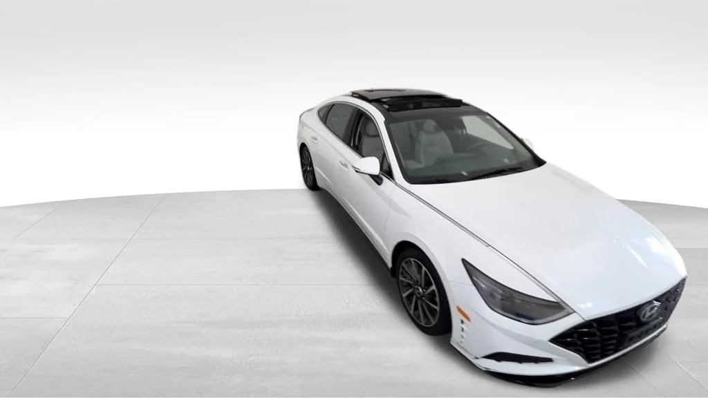 2022 Hyundai Sonata - Image 8 of 12