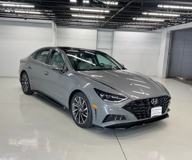2022 Hyundai Sonata - Image 8 of 27