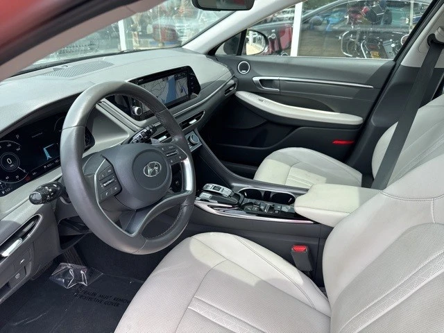2022 Hyundai Sonata - Image 14 of 17
