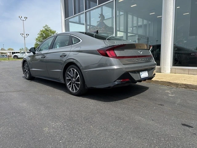 2022 Hyundai Sonata - Image 3 of 17