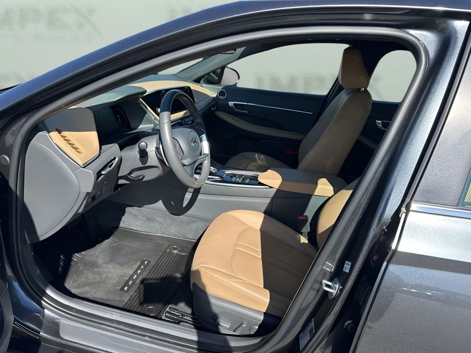 2022 Hyundai Sonata - Image 9 of 21
