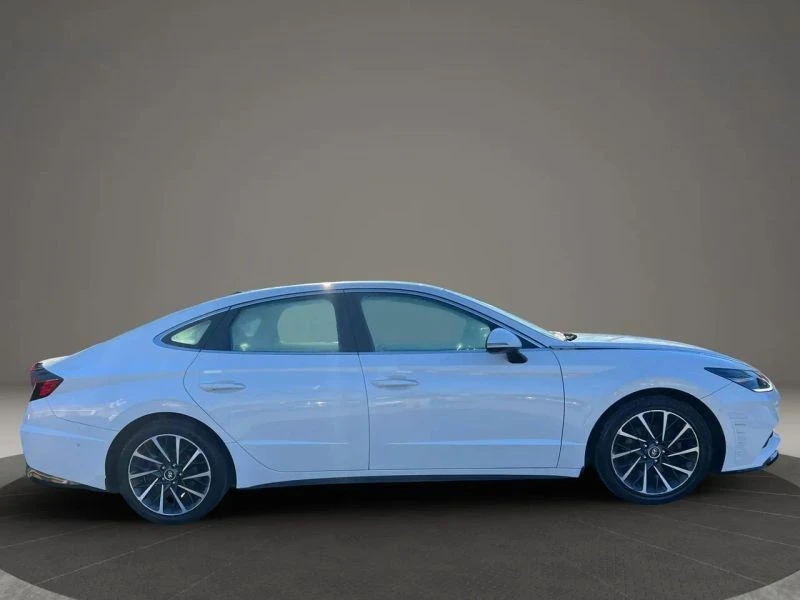 2022 Hyundai Sonata - Image 4 of 12