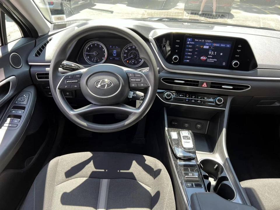 2022 Hyundai Sonata - Image 10 of 21