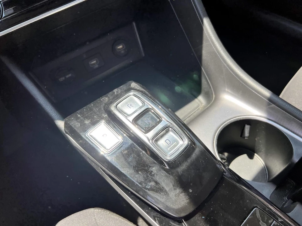 2022 Hyundai Sonata - Image 16 of 21