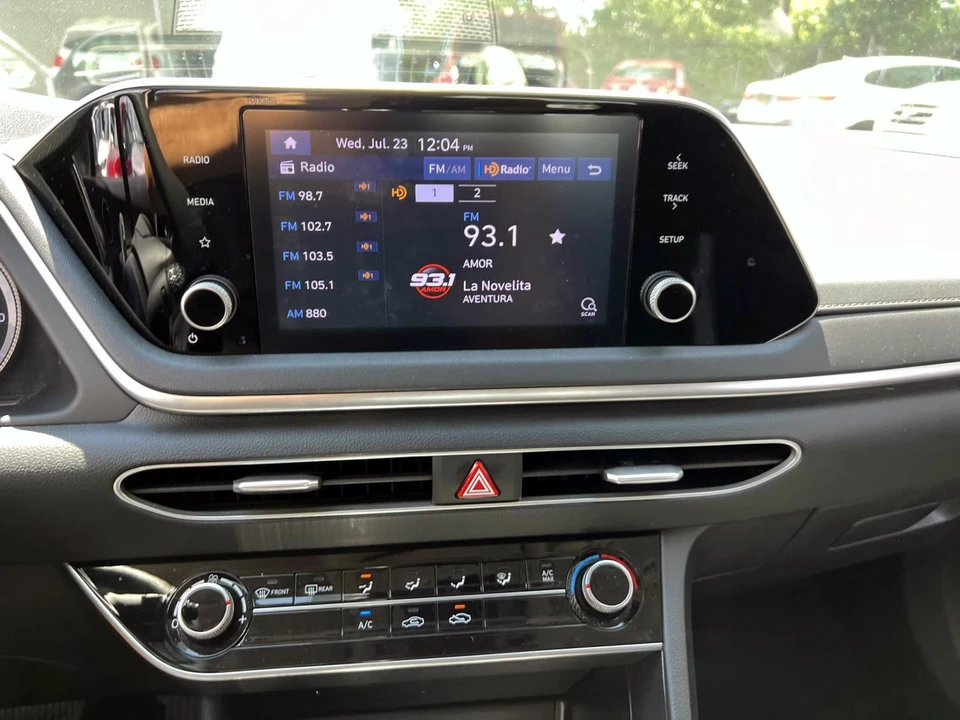 2022 Hyundai Sonata - Image 17 of 21