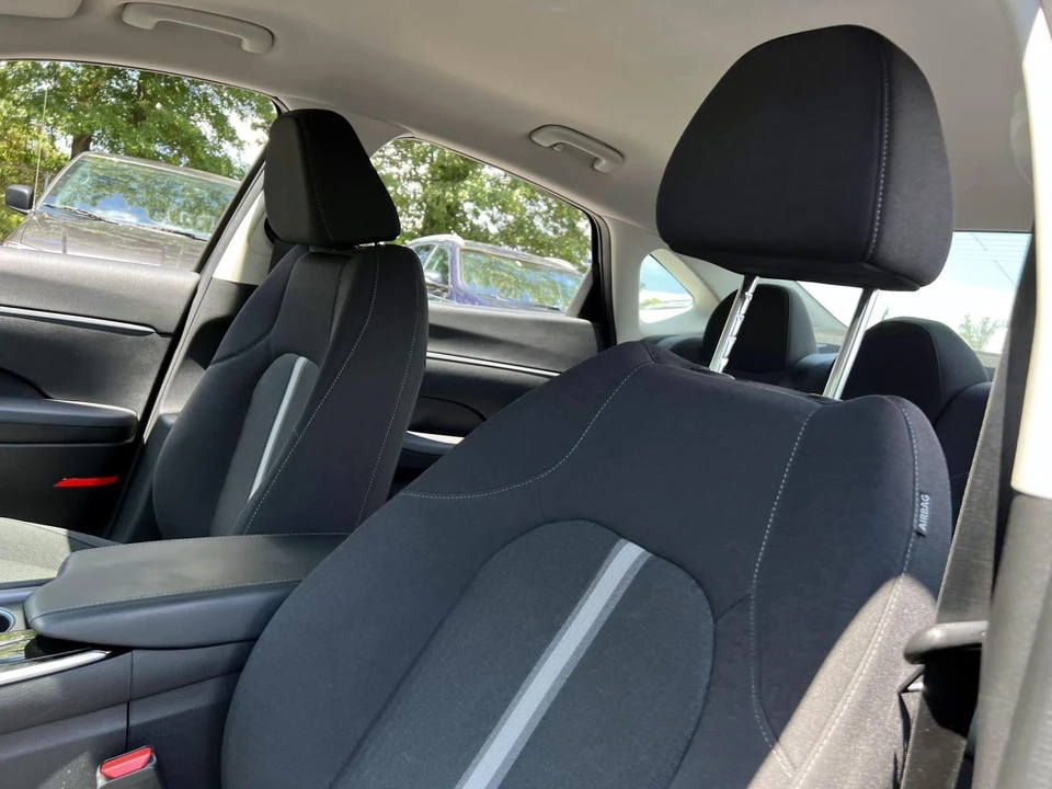 2022 Hyundai Sonata - Image 8 of 21