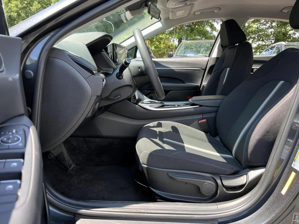 2022 Hyundai Sonata - Image 7 of 21